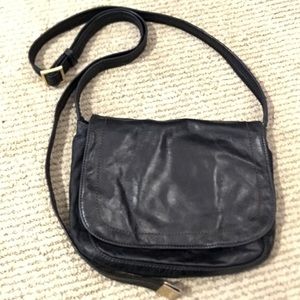 Hobo crossbody purse